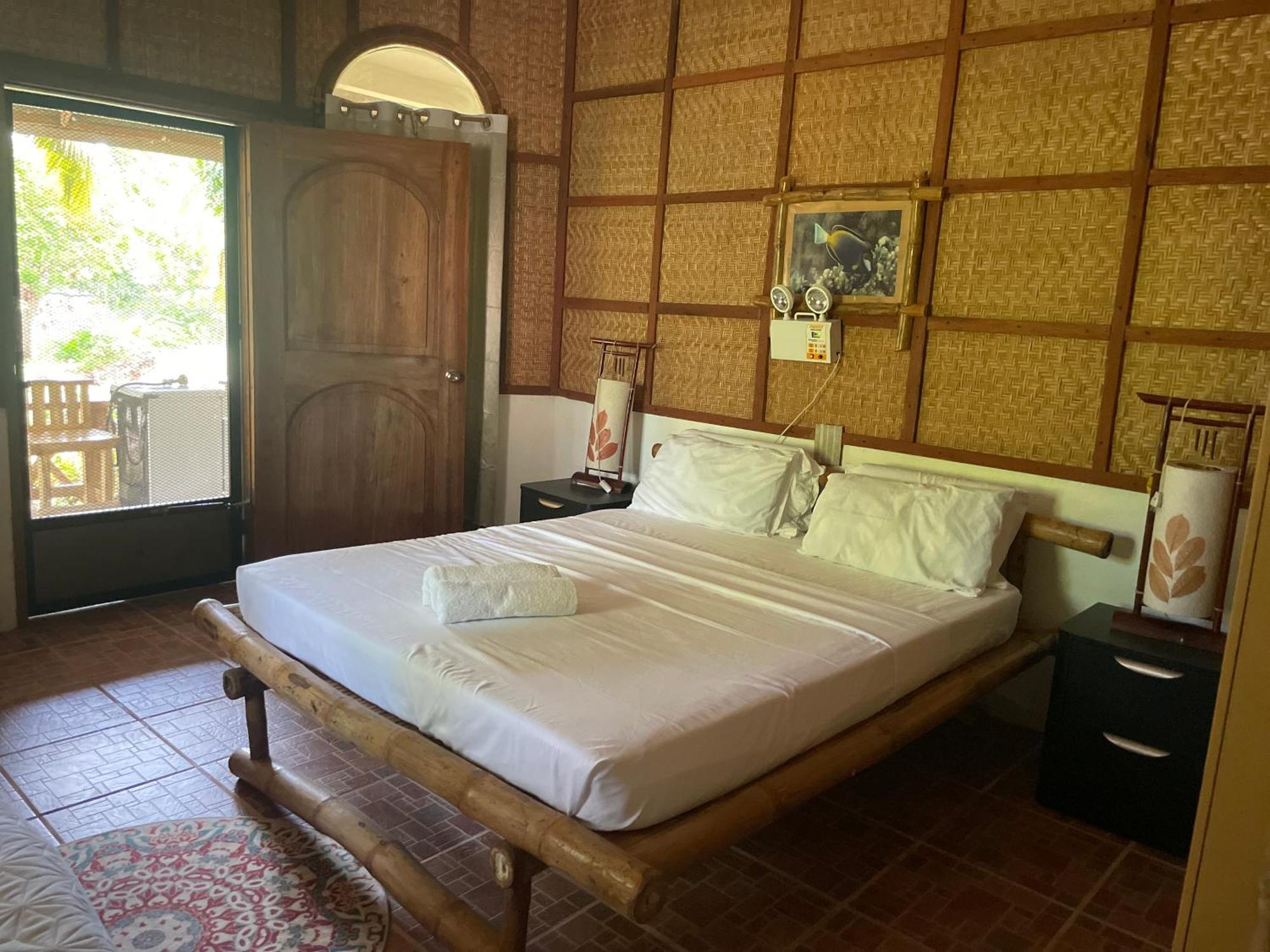 Chelle'S Guesthouse And Backpackers Siquijor Luaran gambar