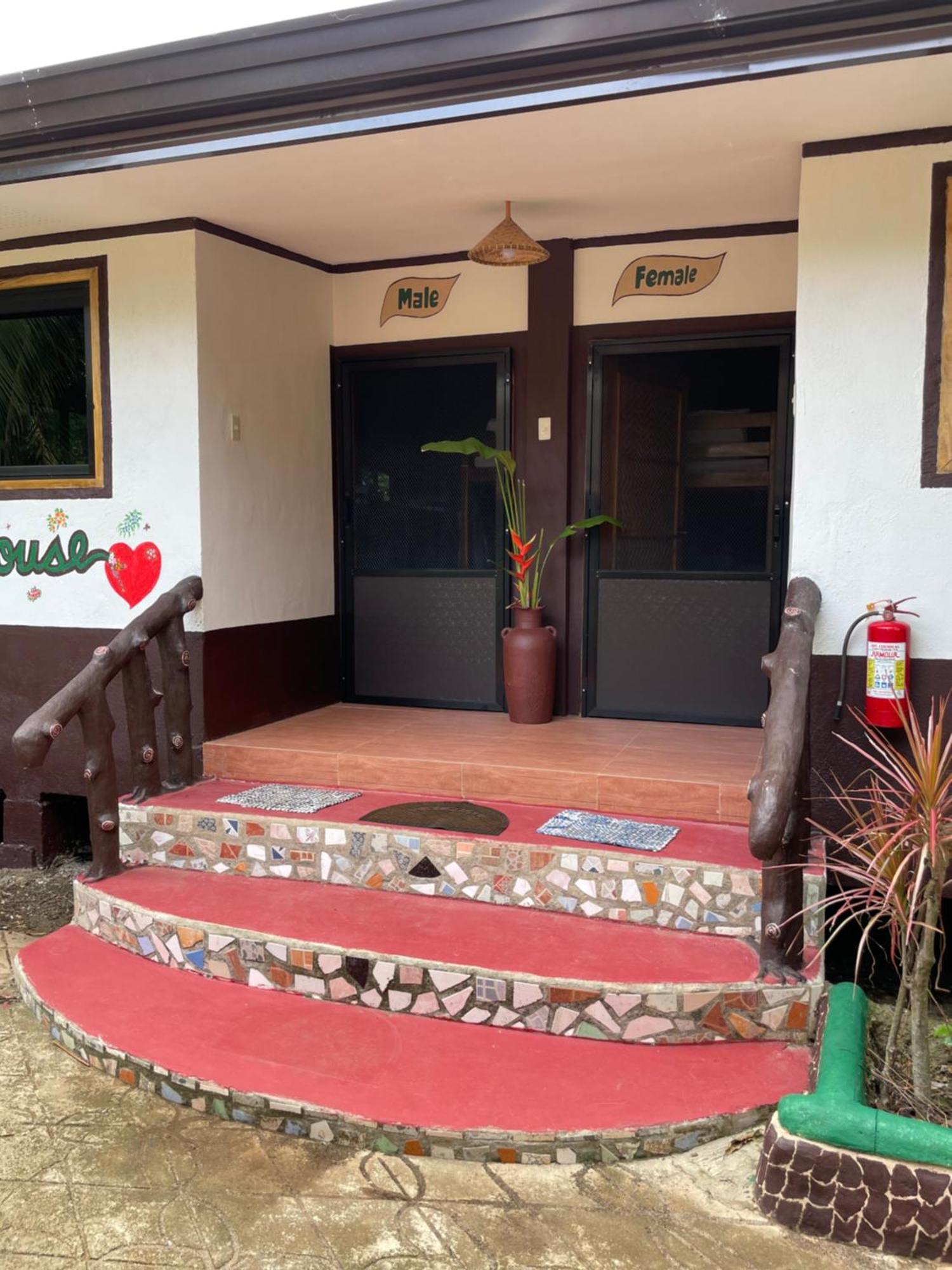 Chelle'S Guesthouse And Backpackers Siquijor Luaran gambar