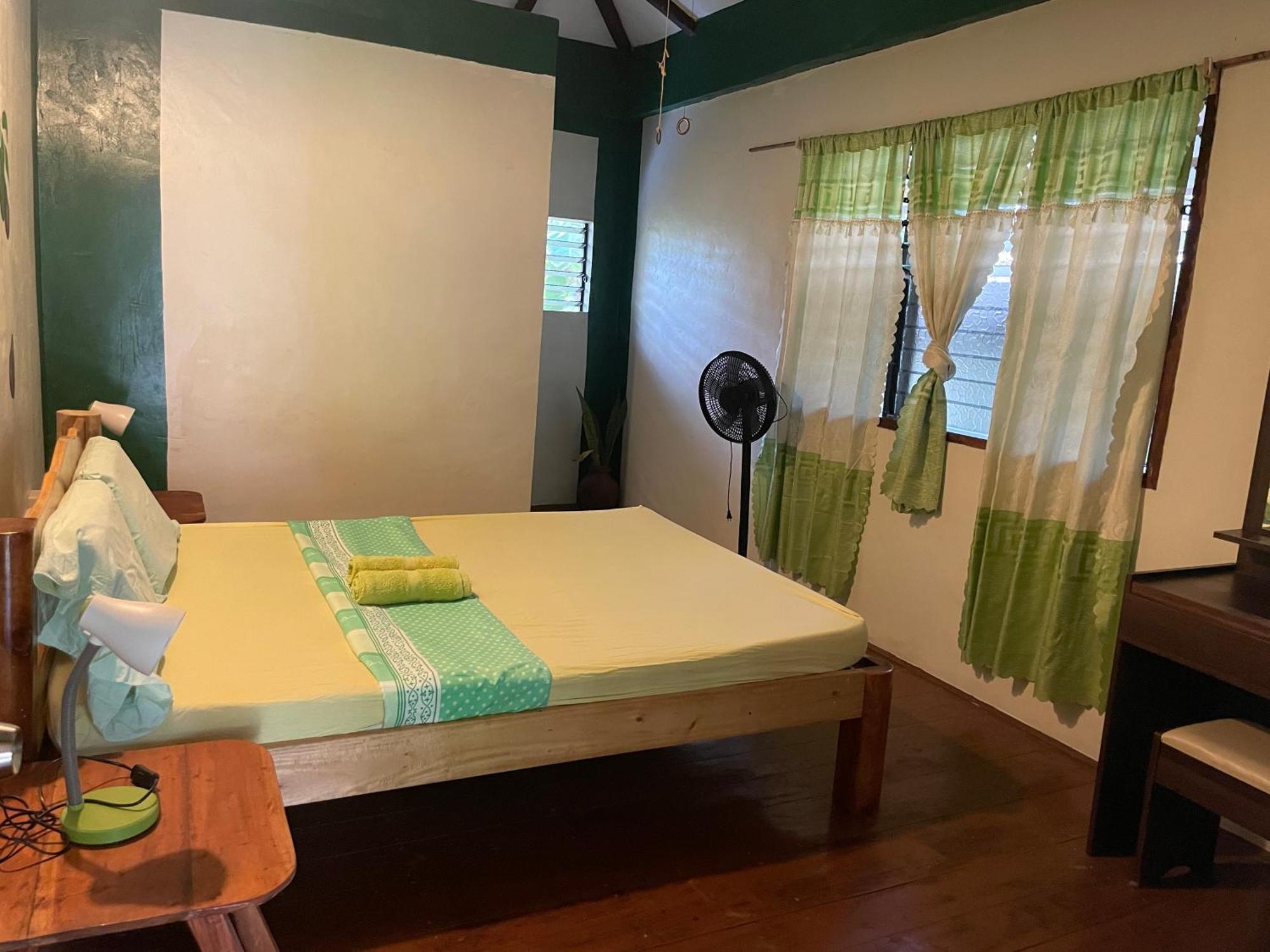 Chelle'S Guesthouse And Backpackers Siquijor Luaran gambar
